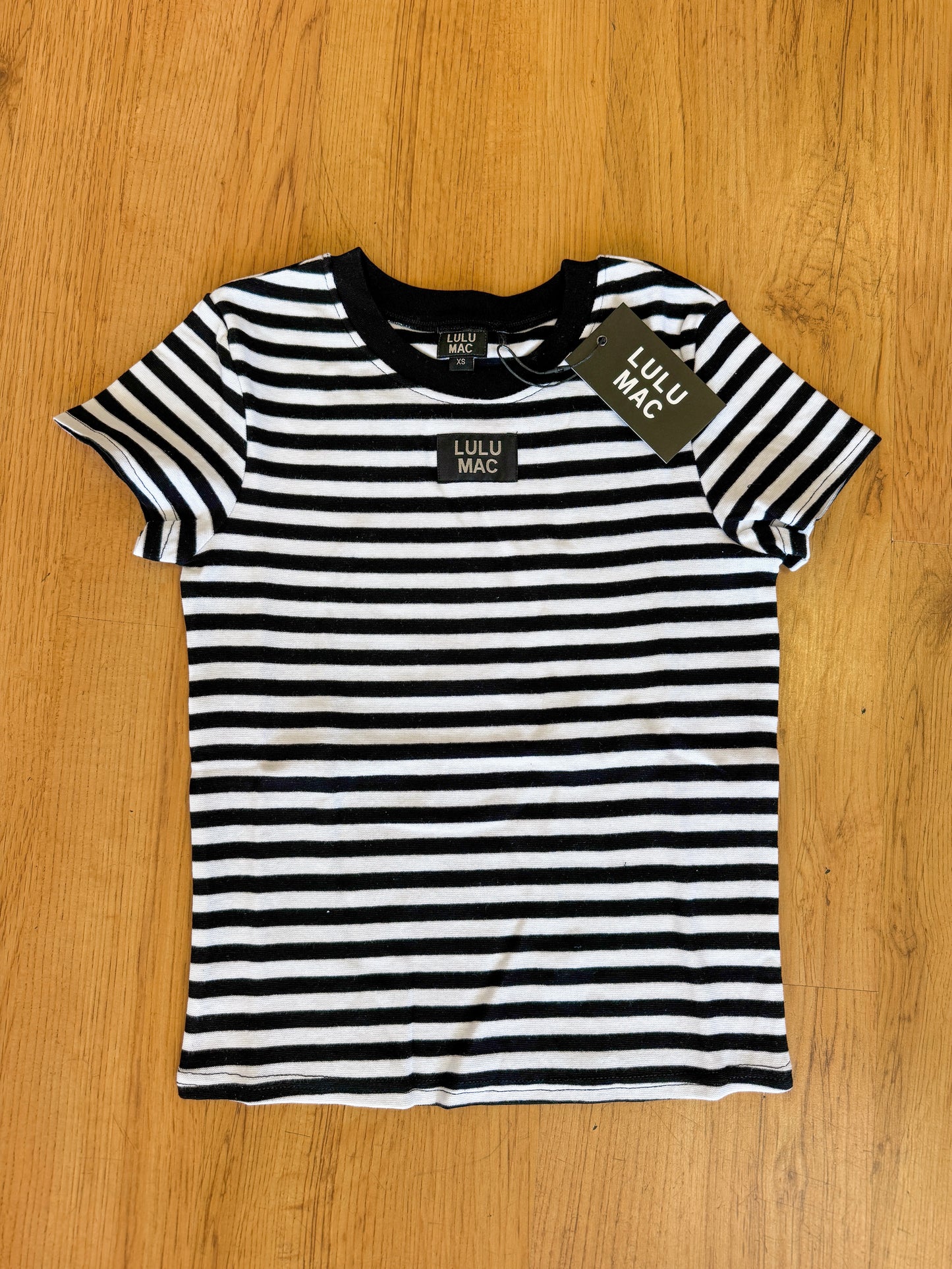 LULU MAC Black/white Baby Tee