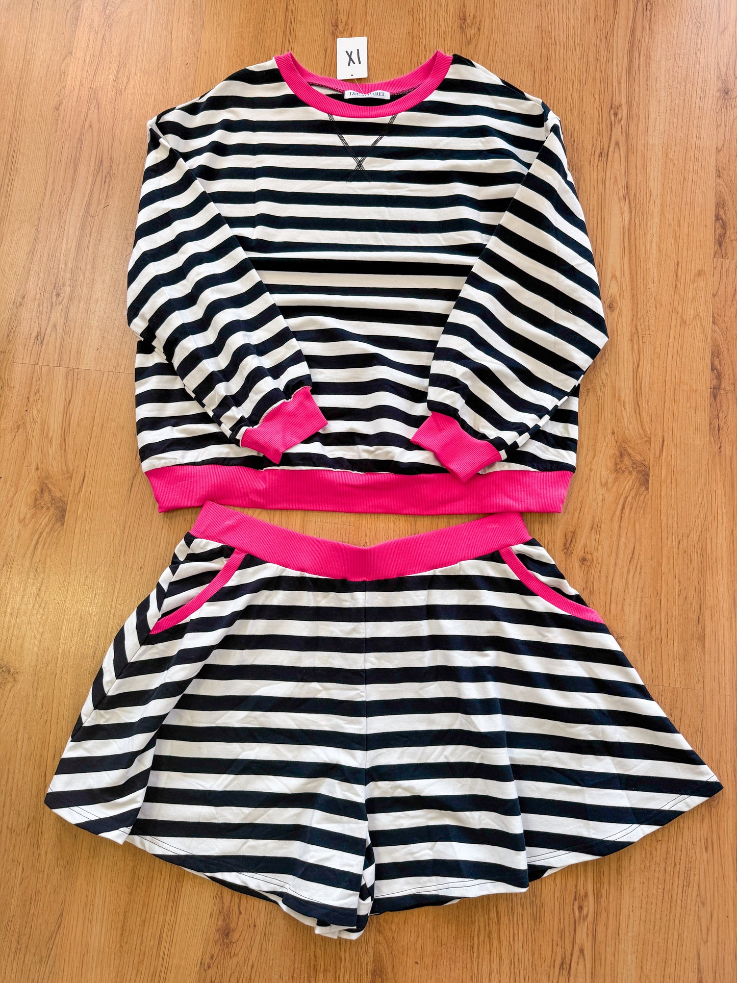 PLUS SIZE- Striped Set