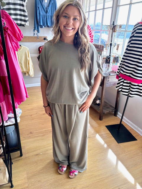 Cammie Set Olive- PLUS